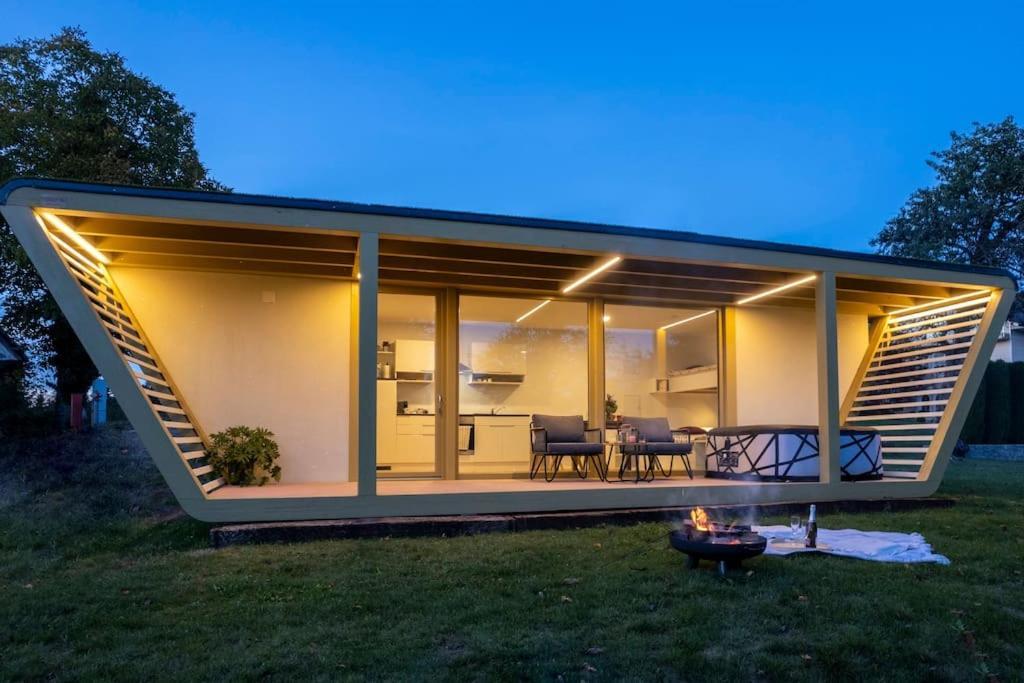 Holiday House Hona Lux Velike Lasce Exteriér fotografie